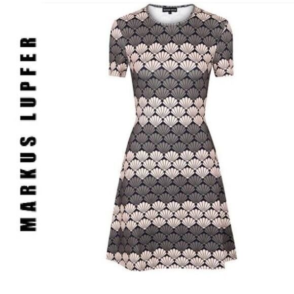 MARKUS LUPFER Shell Star Stripe Heidi Swing T-Shirt Dress Size Small - Picture 1 of 10